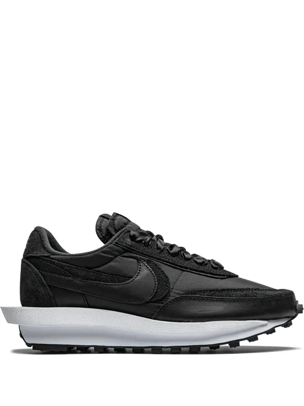 all black nike sacai