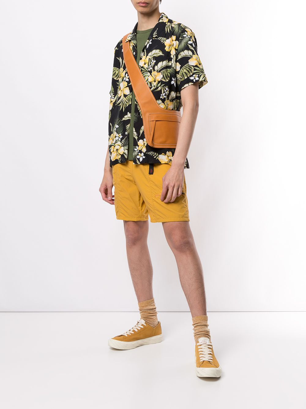 фото Battenwear relaxed cargo shorts