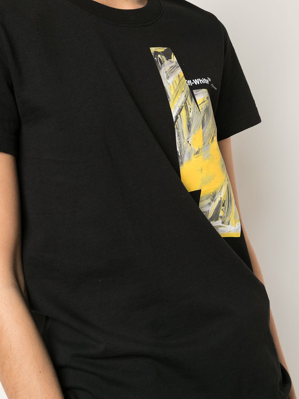 фото Off-white футболка с абстрактным принтом