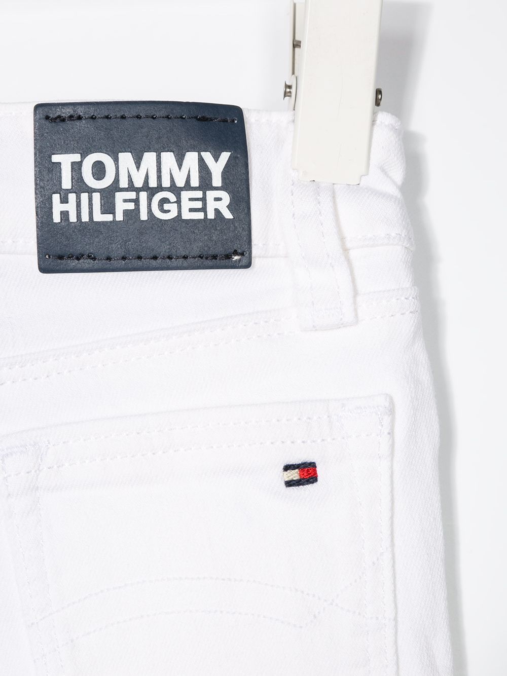 фото Tommy hilfiger junior джинсы кроя слим