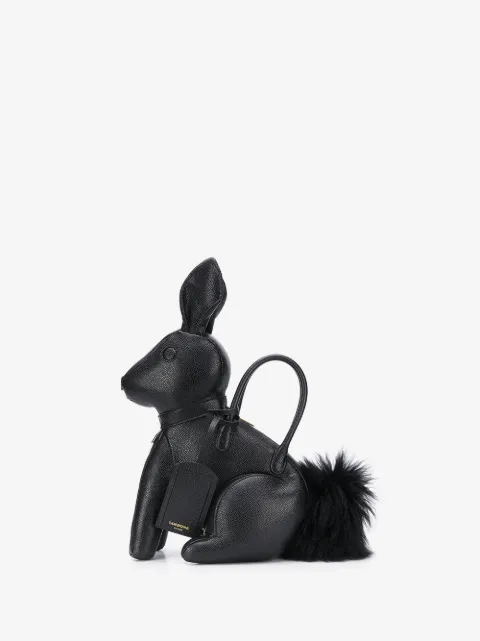 Thom Browne 래빗 페블 백