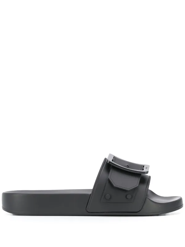 black buckle sliders