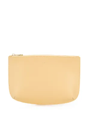 A.P.C. كلاتش بتصميم مغلف وشعار الماركة