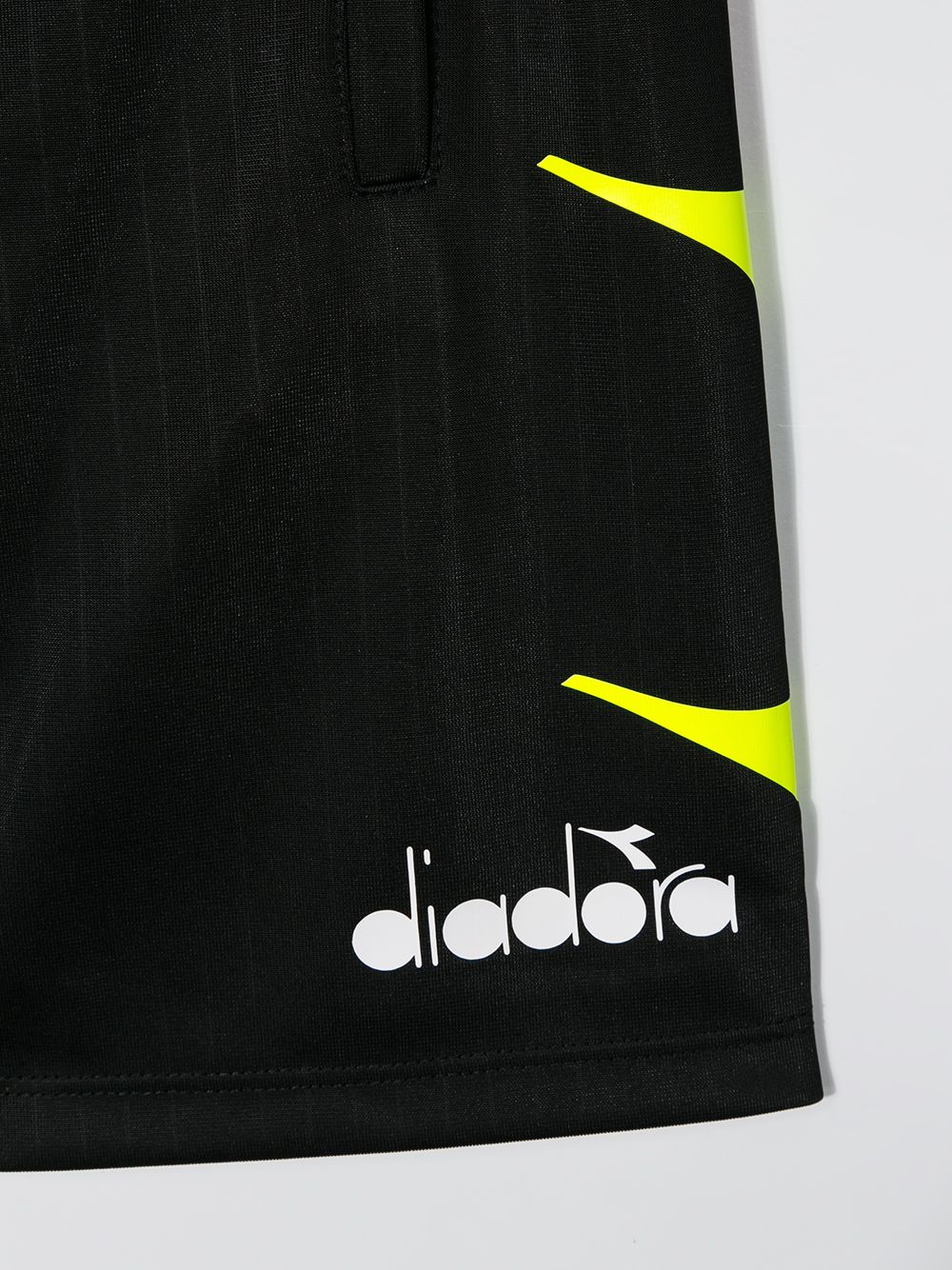 фото Diadora junior logo print jersey shorts