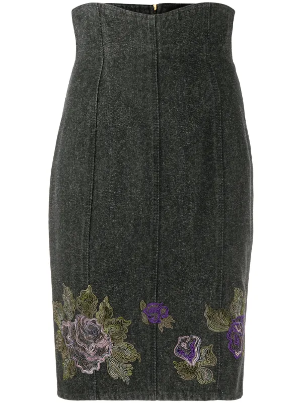 mid length denim skirts 90s