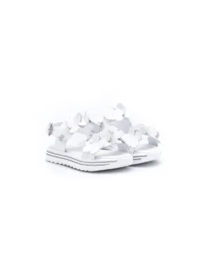 Infant Girls Patent Leather Satin Bow front with Buckle fastening walking shoes