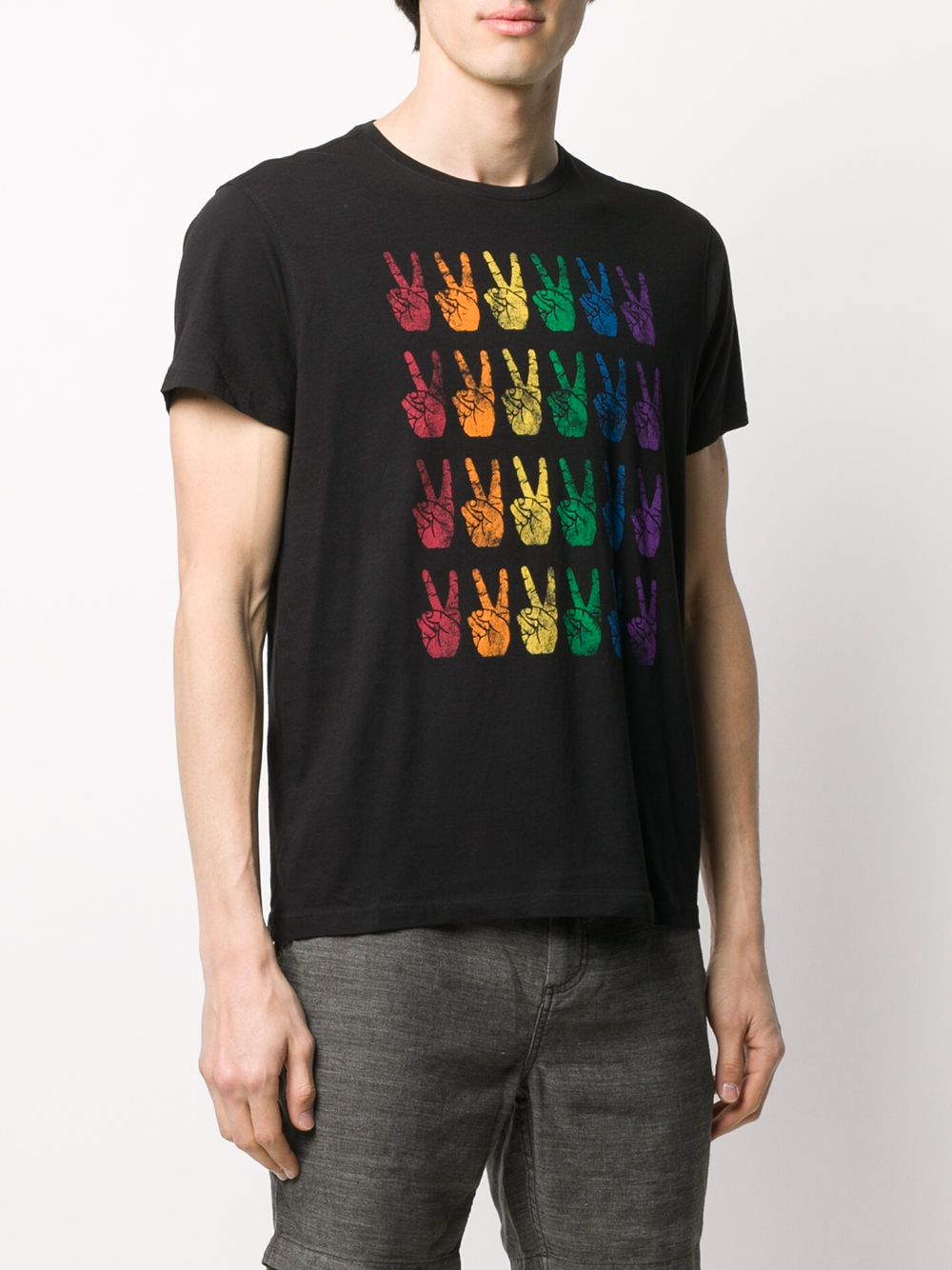 фото John varvatos rainbow peace sign t-shirt