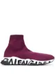 الصورة 1 من Balenciaga سنيكر برقبة وطبعة غرافيتي