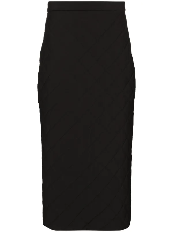 white pencil skirt quilt