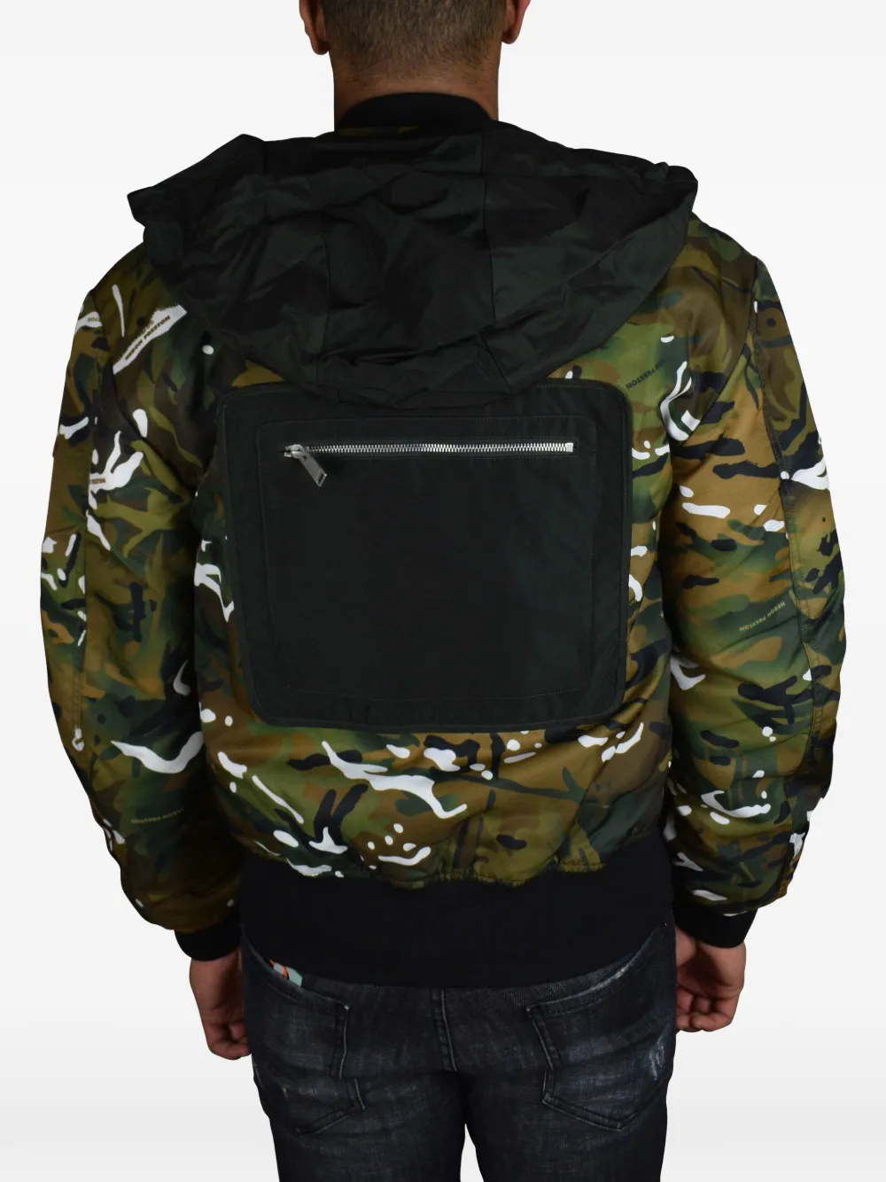 Heron Preston Bomberjack met camouflageprint Bruin