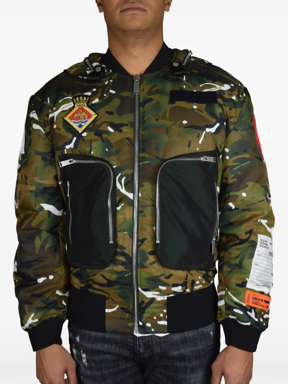 Heron Preston Bomberjack met camouflageprint Bruin