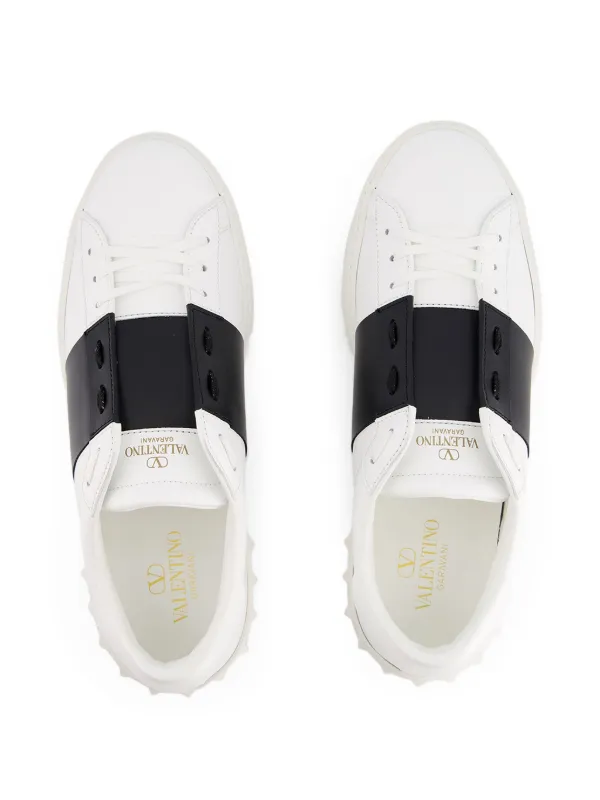スニーカー Valentino Garavani Open Leather Low-Top Sneakers Valentino Garavani Open Leather Sneakers | White | FARFETCH