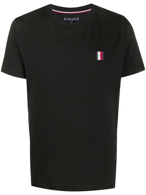 tommy hilfiger chest logo t shirt