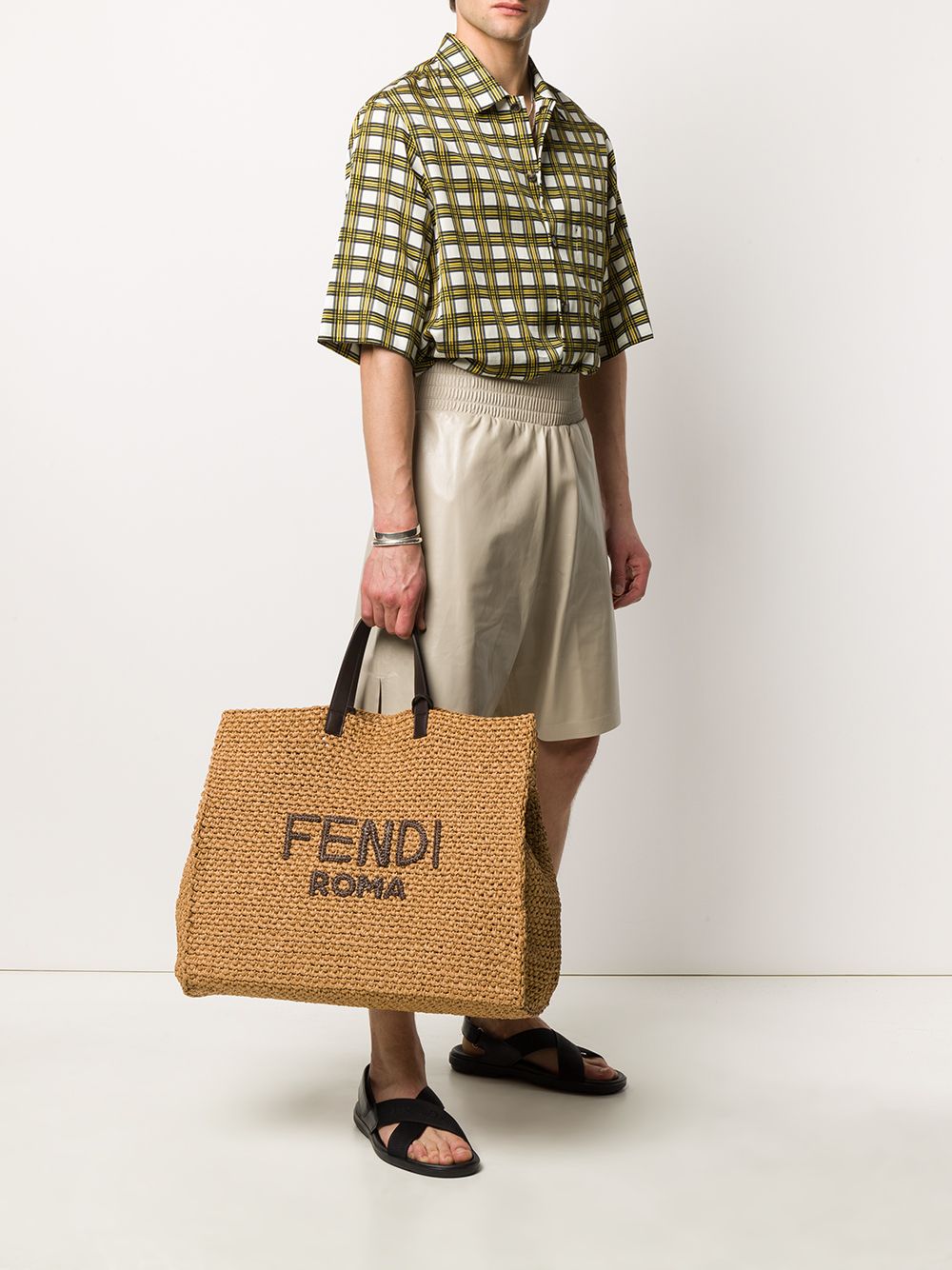 фото Fendi сумка-тоут с вышитым логотипом