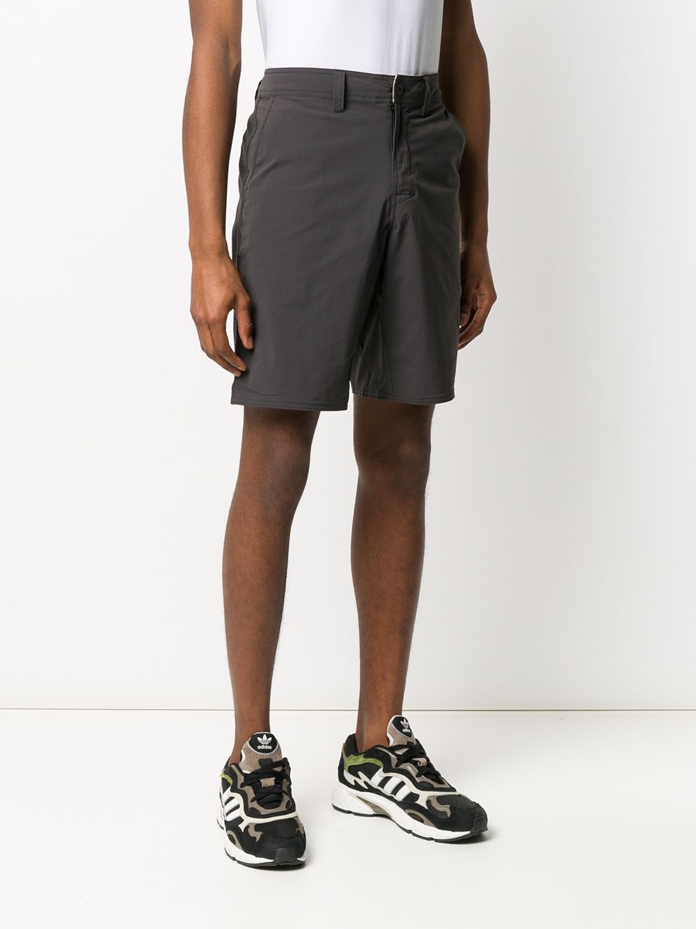 фото Patagonia wavefarer multi-pocket shorts