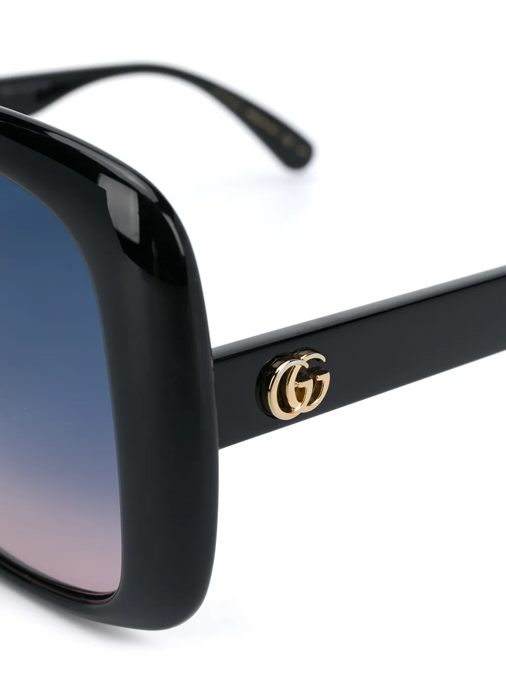 фото Gucci eyewear солнцезащитные очки в массивной квадратной оправе