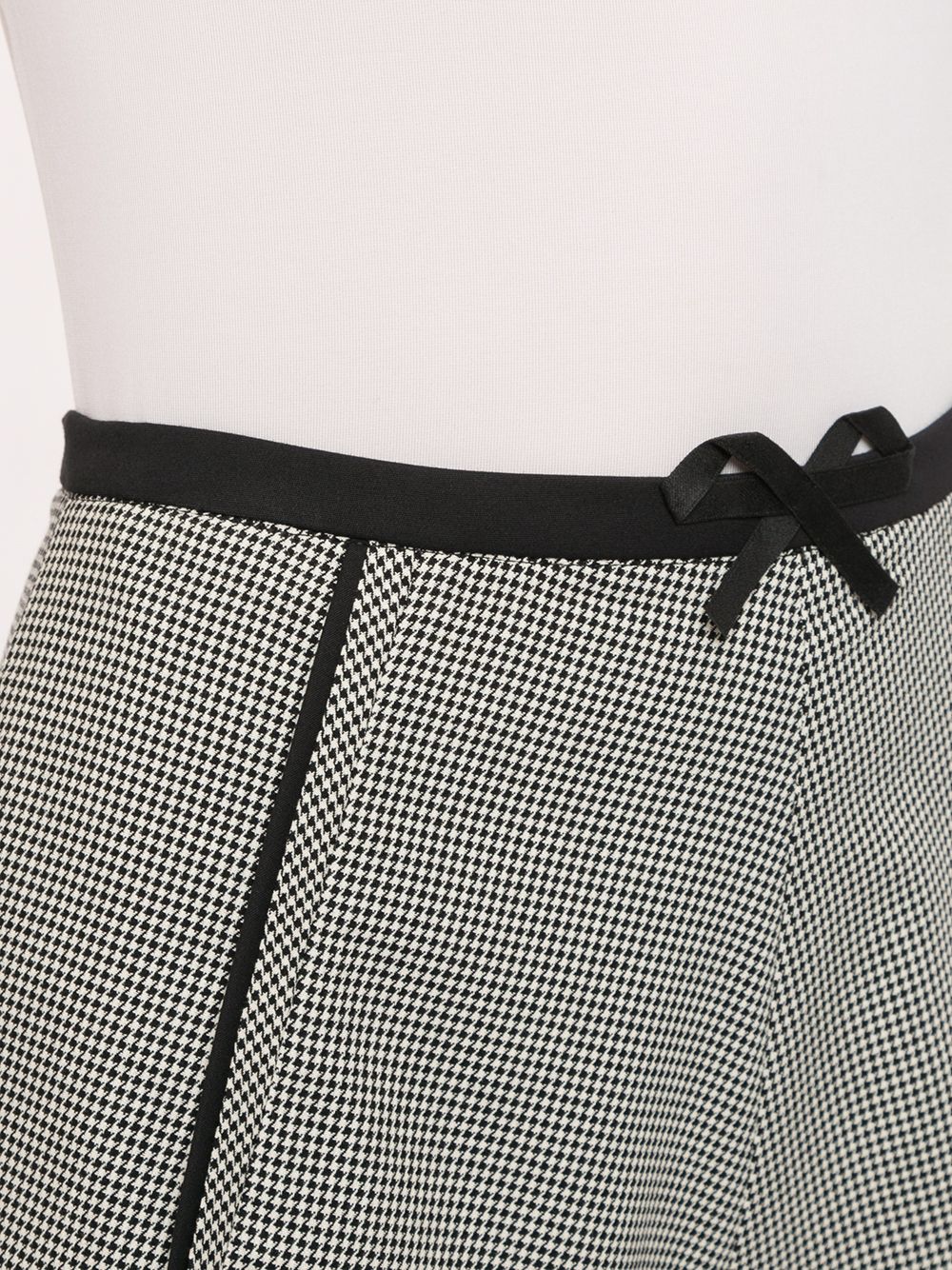 фото Coperni houndstooth bow detail shorts