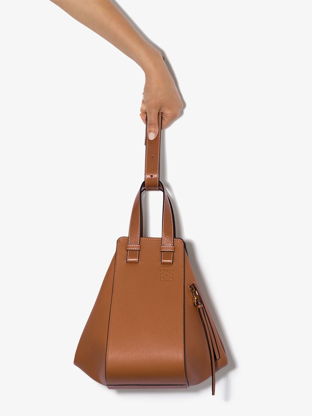 фото Loewe small hammock leather shoulder bag