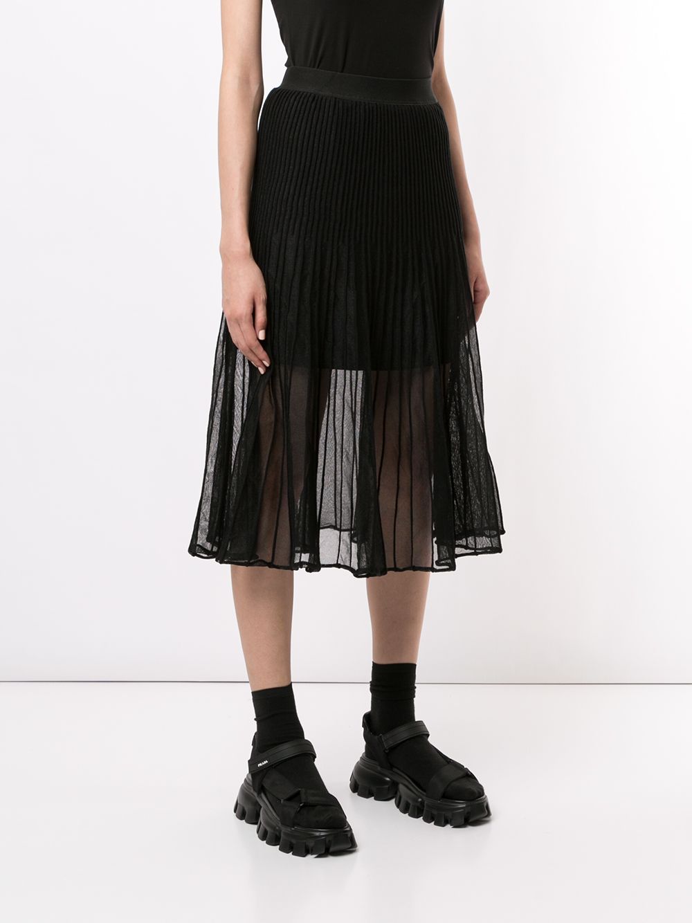 фото Izzue pleated midi skirt