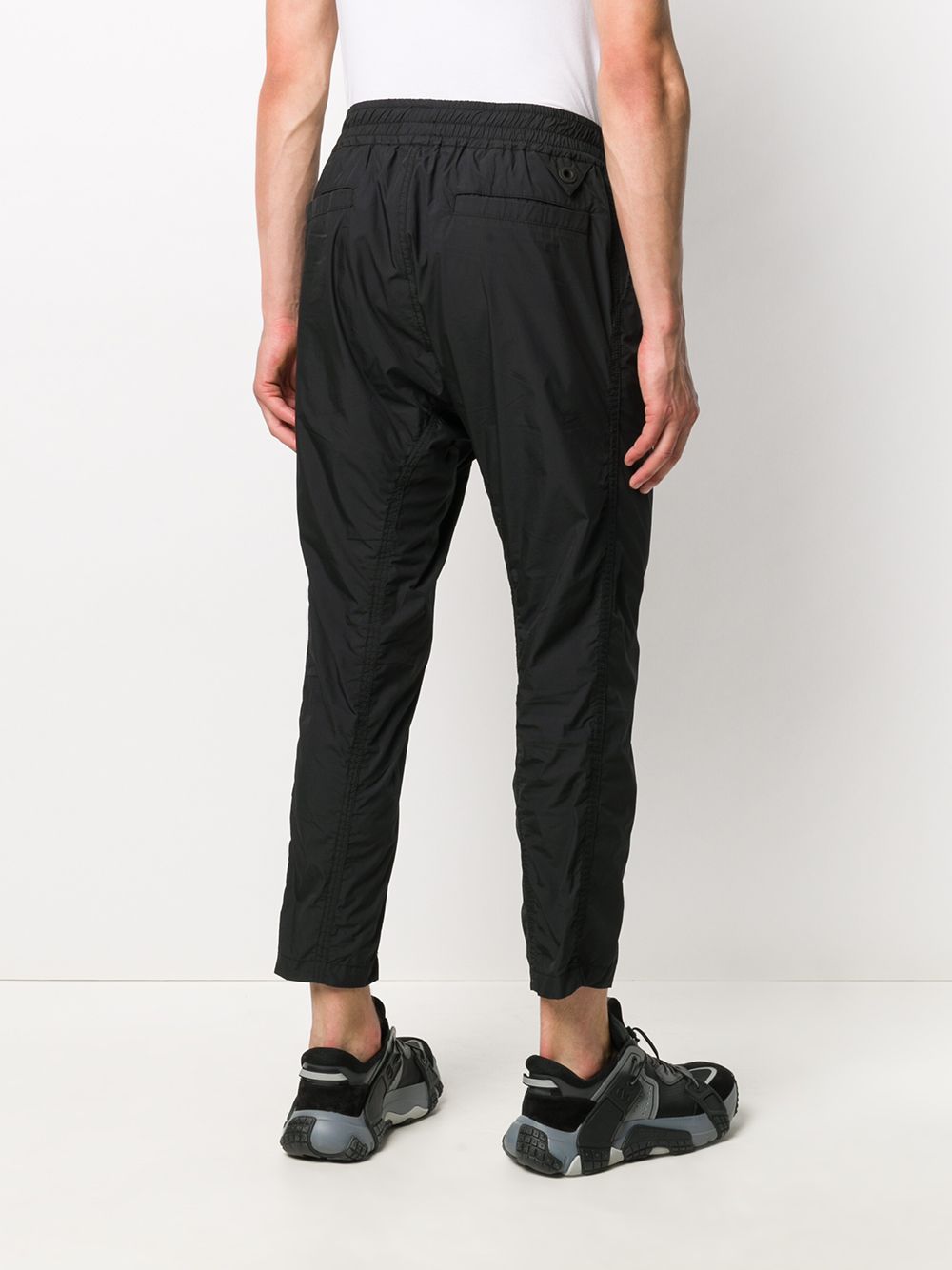 фото White mountaineering easy cropped trousers