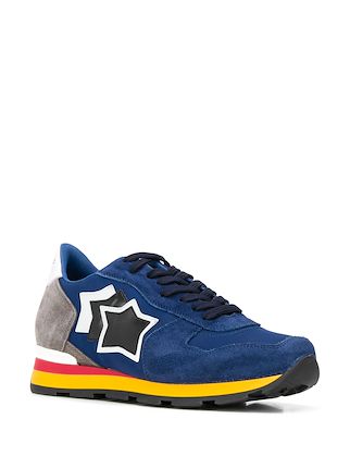 star patch low top sneakers star patch low top sneakers展示图