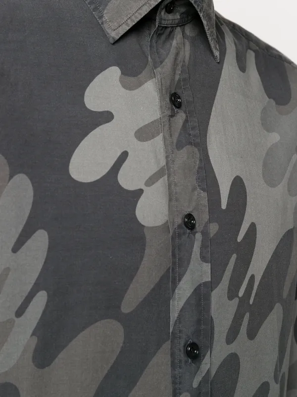 Shop TOM FORD camouflage-print shirt 