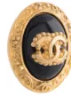 Chanel Pre-Owned 1996 CC button earrings