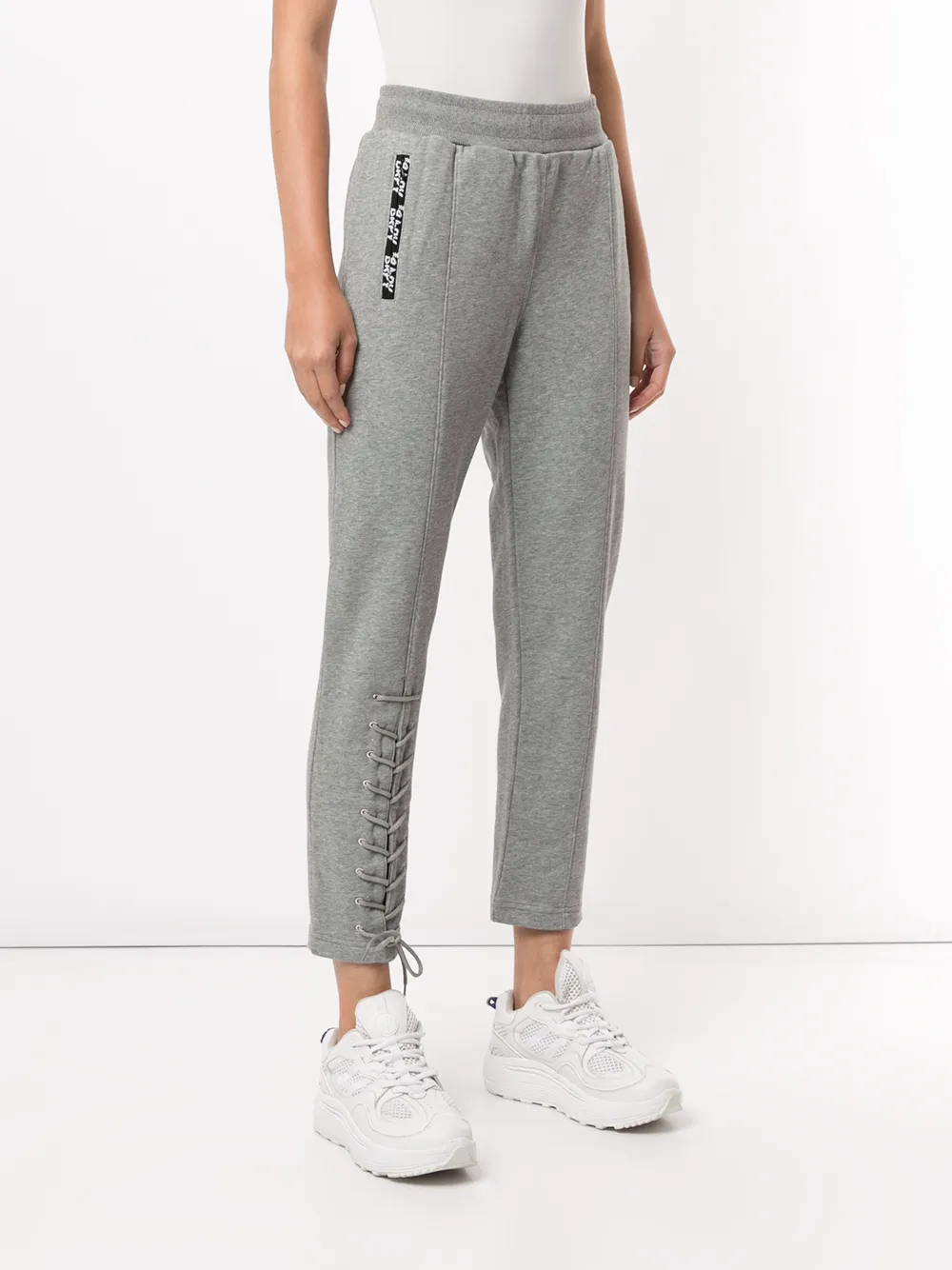 фото Bapy by *a bathing ape® декорированные спортивные брюки