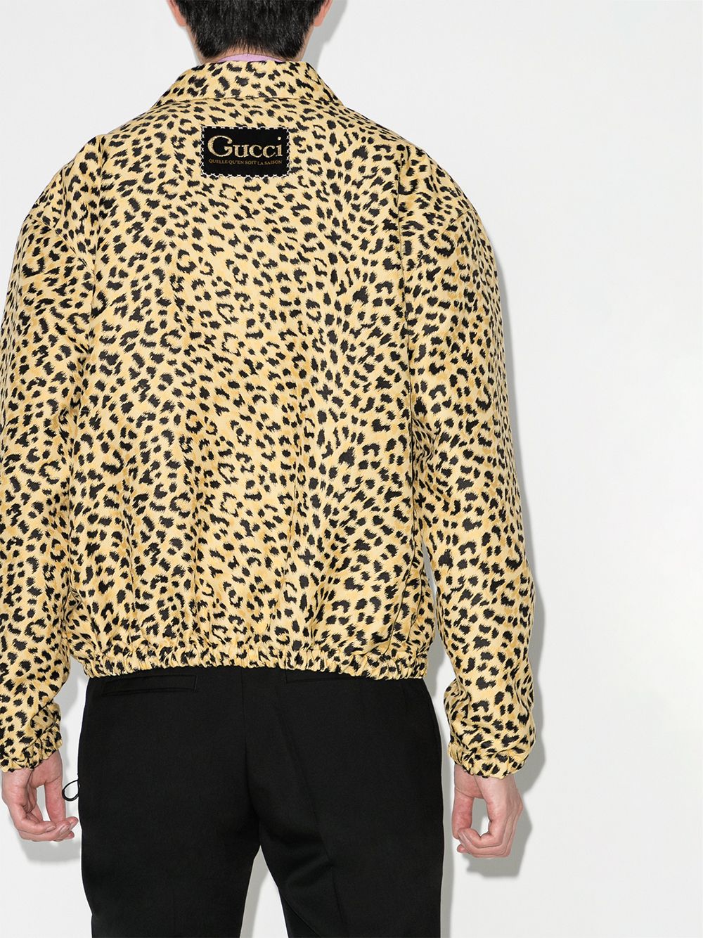 фото Gucci бомбер с леопардовым принтом