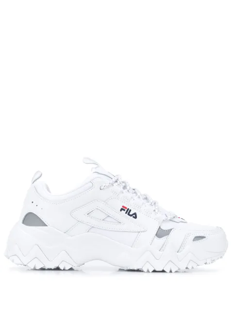 fila white chunky shoes