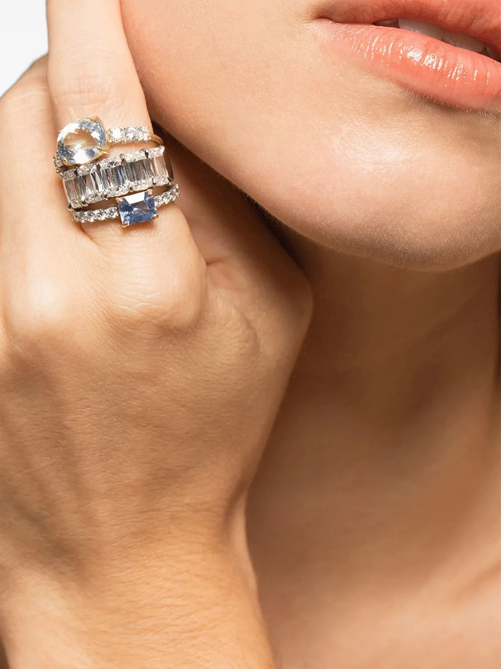 Irene Neuwirth 18k gold prong-set aquamarine and diamond ring | Image 2