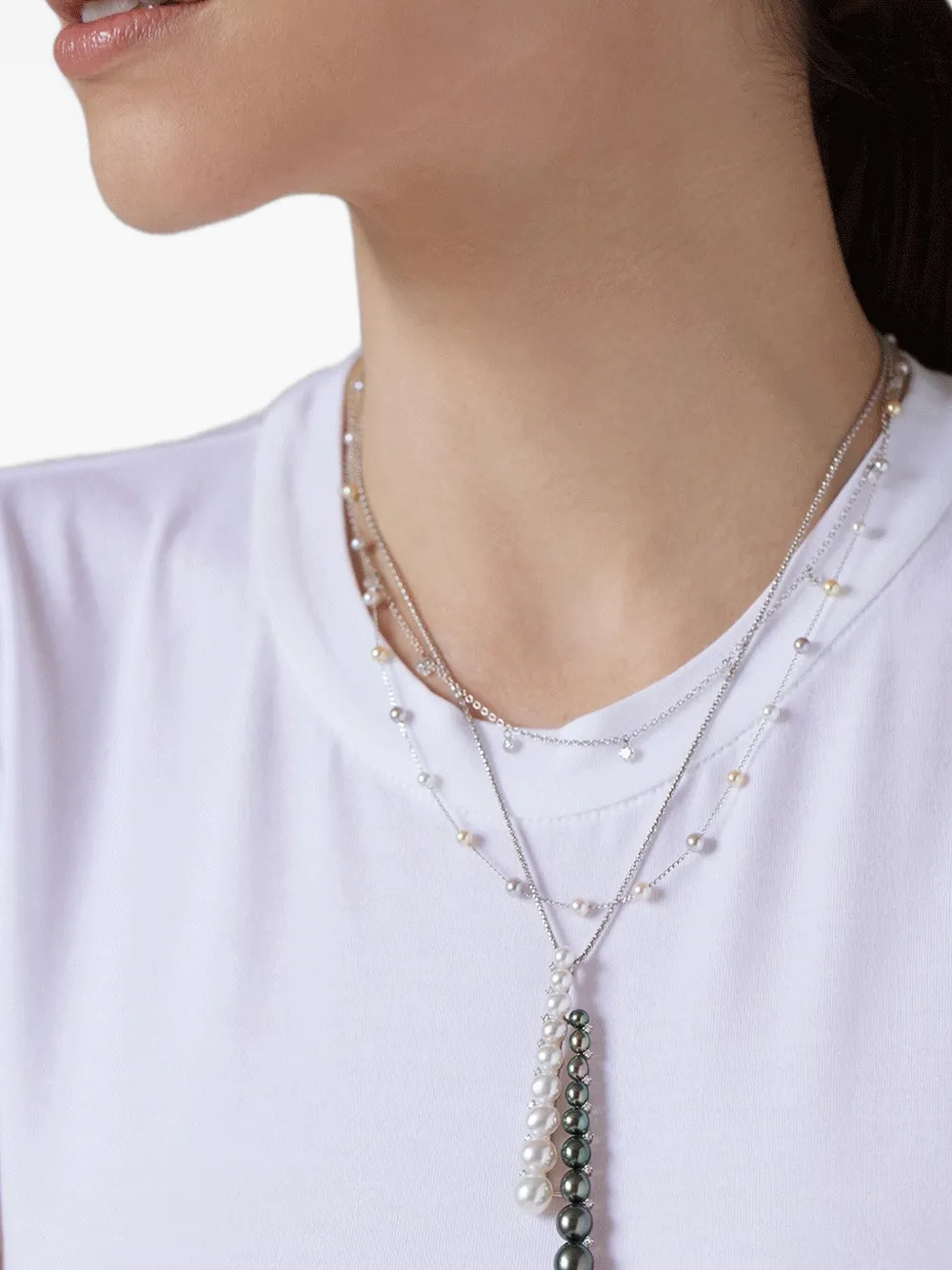 Baggins 18k White Gold Floating Diamonds Necklace In Silver