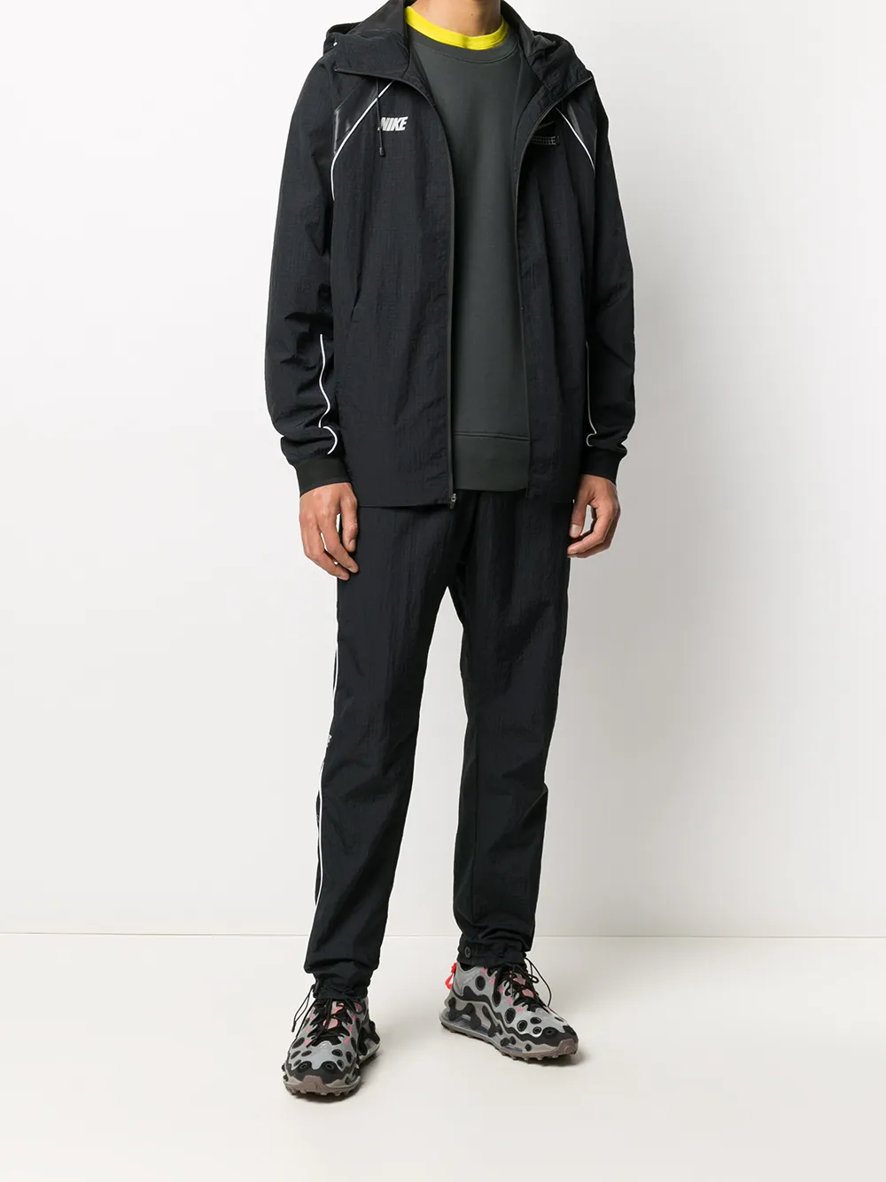 фото Nike спортивные брюки с кантом