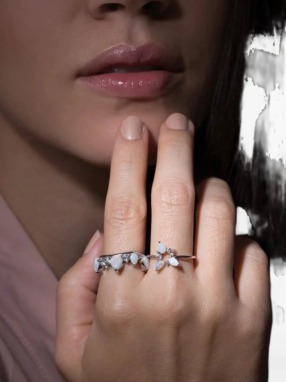 Fernando Jorge 18k White Gold Electric Spark Opal And Diamond Ring In Silver