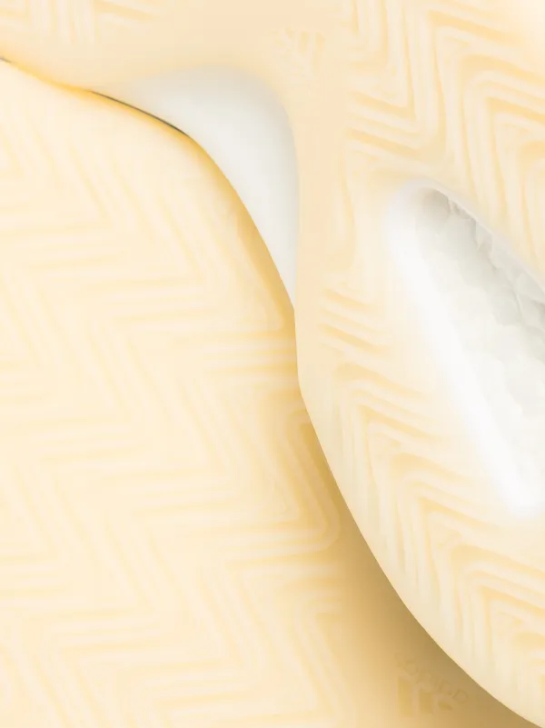 Adidas Yeezy YEEZY QNTM 