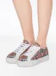 Miu Miu Sneakers mit Stickerei