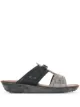 الصورة 1 من Tod's صندل سهل الارتداء
