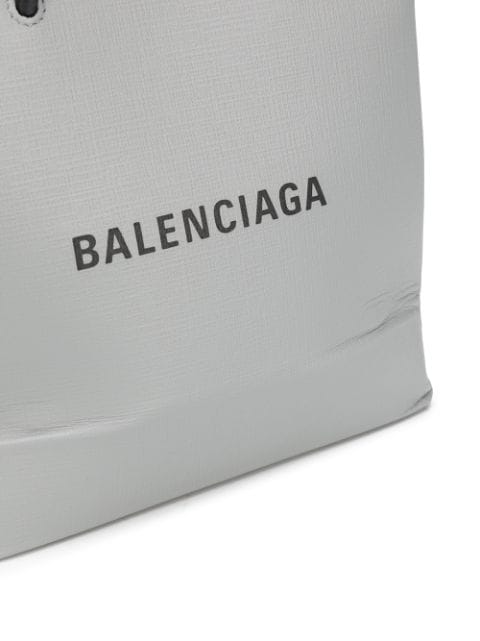 Balenciaga logo-print shopping tote for women | 5978580AI2N at Farfetch.com