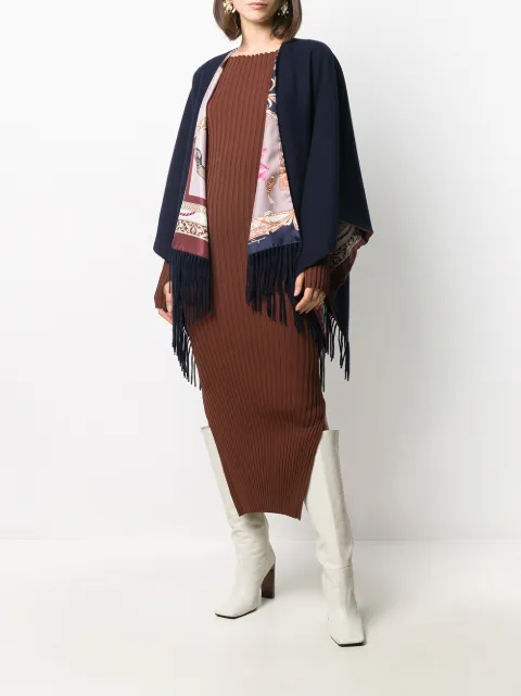 Salvatore Ferragamo Reversible Fringed Shawl - Farfetch