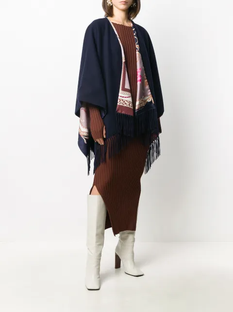 Salvatore Ferragamo Reversible Fringed Shawl - Farfetch