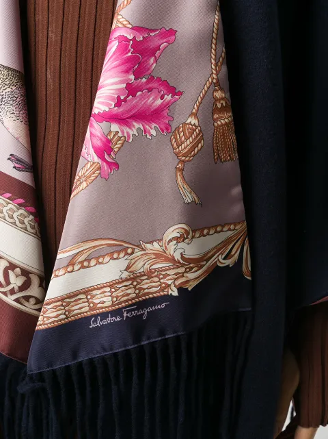 Authentic Salvatore Ferragamo 100% Silk Shawl Scarf - Pink at Modaqueen.com
