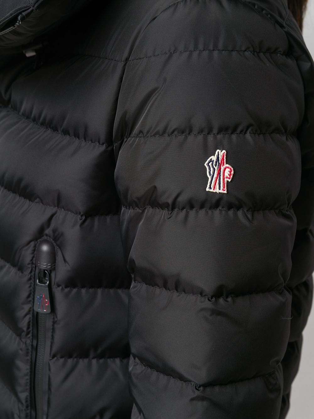 фото Moncler grenoble стеганый куртка с воротником-воронкой