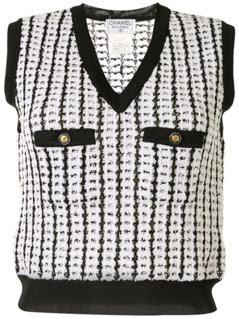 CHANEL 1997 boucle knitted vest Women