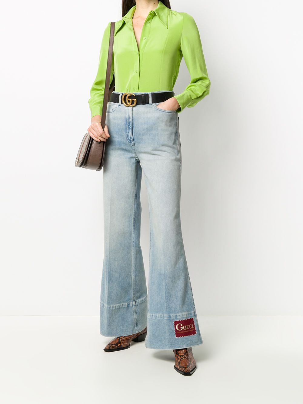 фото Gucci расклешенные джинсы с логотипом и блестками