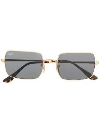Ray-Ban