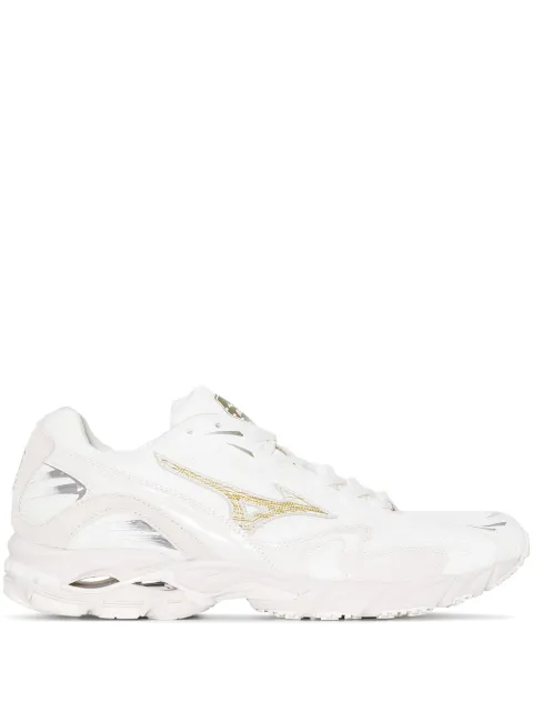 Shop white Mizuno Wave Rider 10 low-top 
