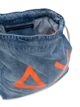 logo denim backpack展示图