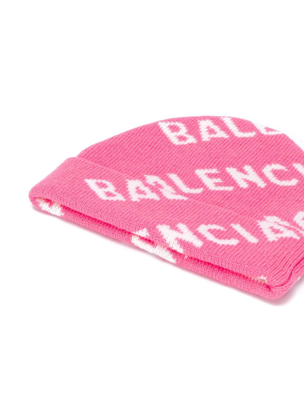 фото Balenciaga шапка бини с логотипом