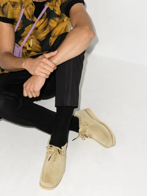 clarks wallabees laces