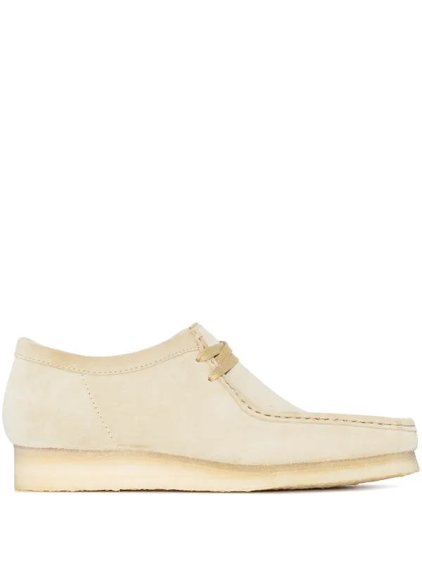 Clarks wallabees clearance laces